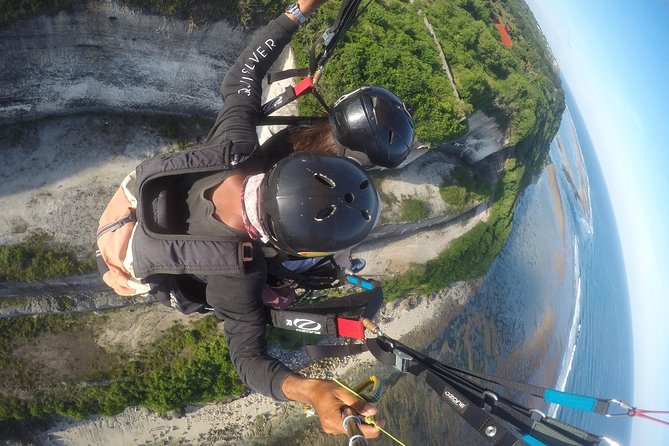 30 minutes tandem Paragliding tours in Bali with free photo/video - Taking off from Timbis in South Kuta