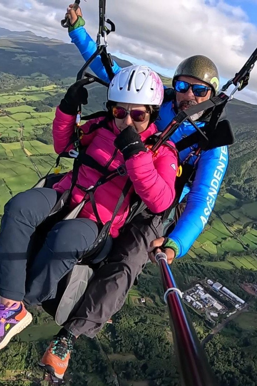 Açores: Paragliding Flight - São Miguel - What happens before you leave the ground