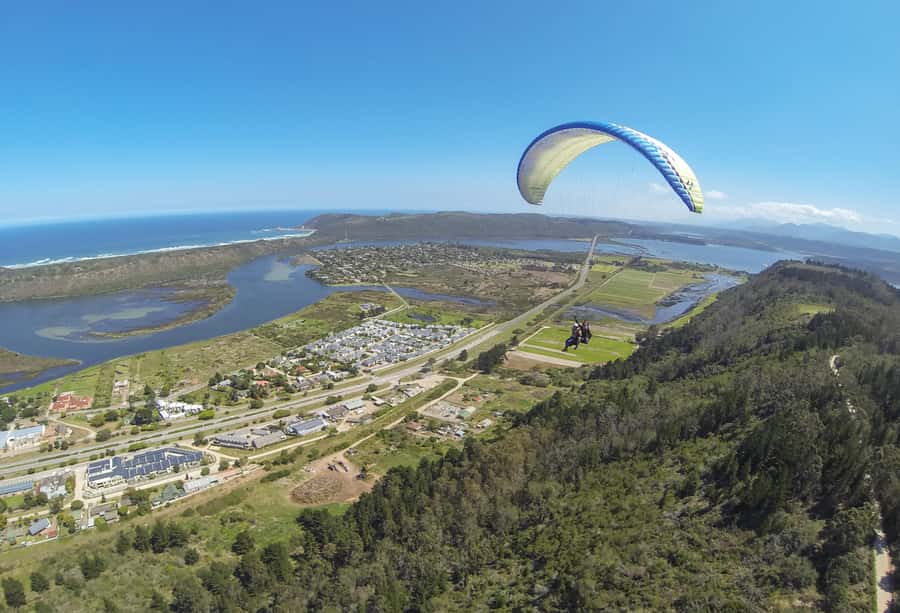 Adventure Tandem Paragliding Flight - The launch: quick, active, and worth listening carefully