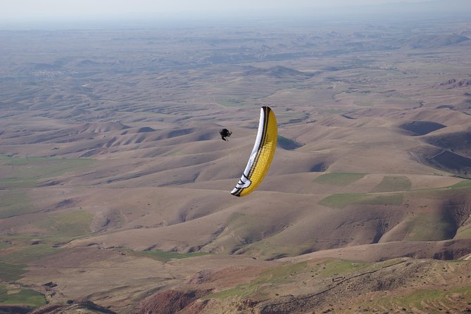 Agafay Desert Paragliding DUO Experience from Marrakech - Booking, weather, and practical planning