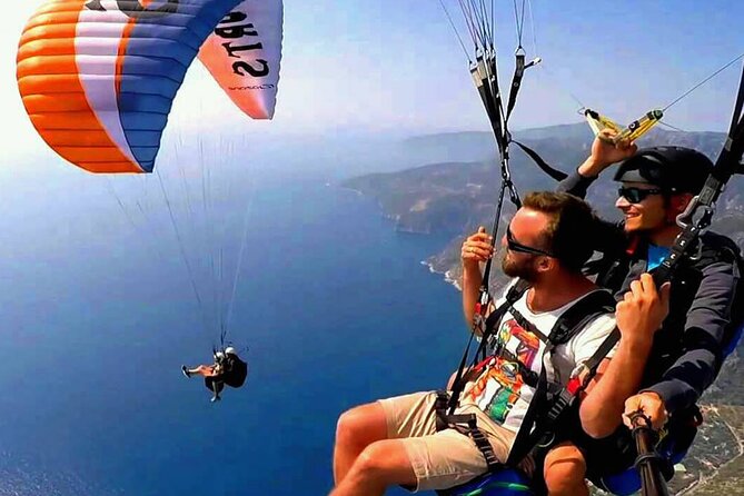Alanya Paragliding Experience By Local Expert Pilots - Flying above Cleopatra Bay for 15 to 20 minutes