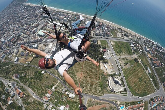 Alanya: Tandem Paragliding Experience - Transfers, timing, and the small-group setup