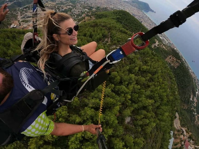 Alanya: Tandem Paragliding Experience with Video Option - Waiting time and the full schedule