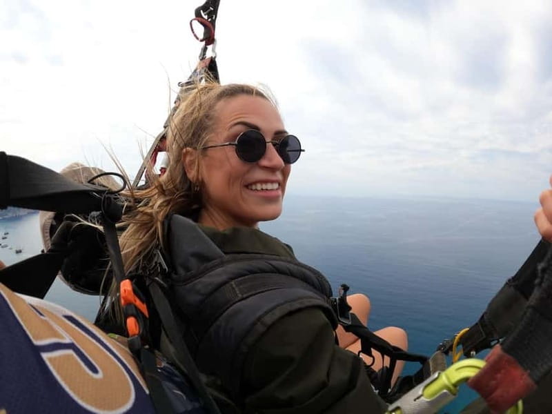 Alanya: Tandem Paragliding Experience with Video Option - Languages and the personal side of the flight