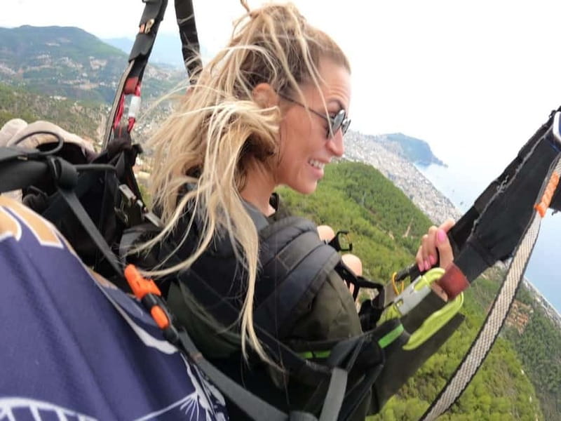 Alanya: Tandem Paragliding Experience with Video Option - From your hotel to the mountain launch point