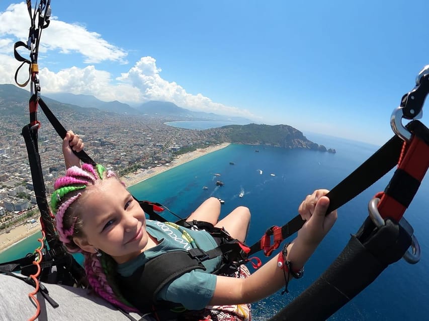 Alanya: Tandem Paragliding Flight to Cleopatra Beach - From Alanya’s streets to the Taurus Mountains