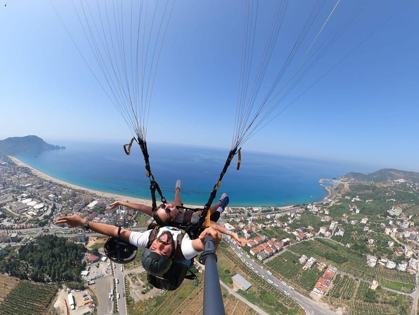 Alanya: Tandem Paragliding Flight to Cleopatra Beach - Who should book this Alanya flight?