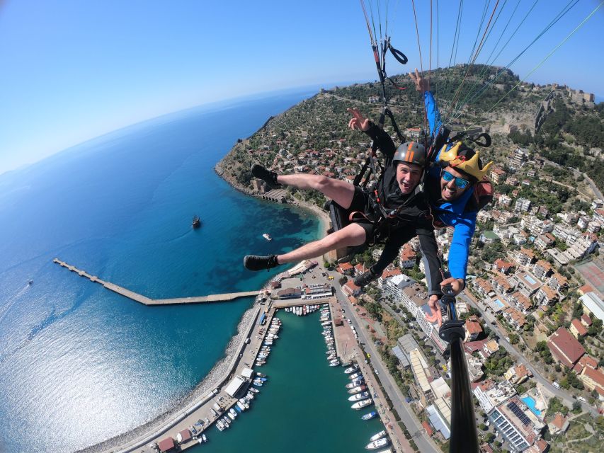 Alanya: Tandem Paragliding Over a Castle and the Sea - Looking down on the castle and the sea