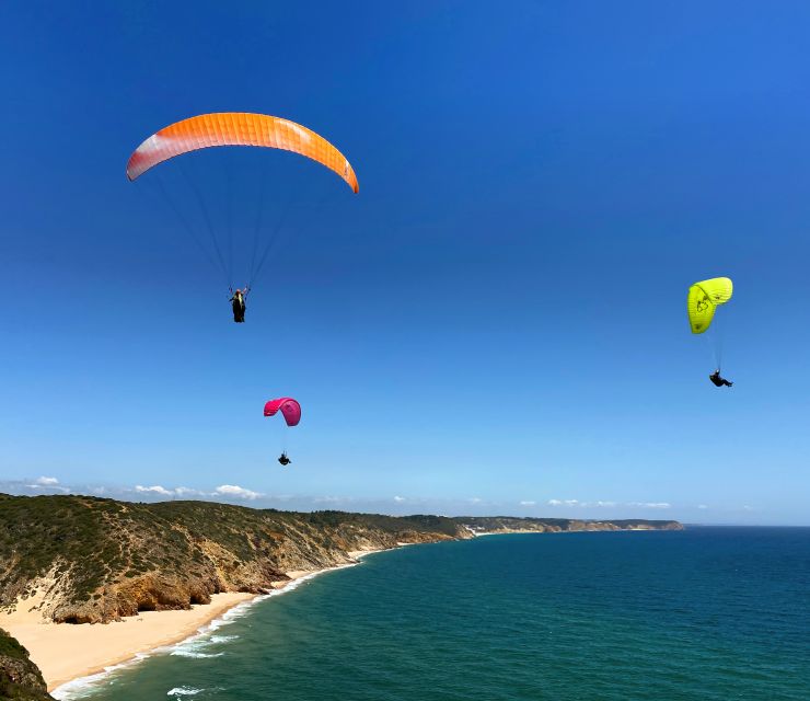 Algarve Coast: Paragliding Experience - The takeoff: a short run and a big change in view