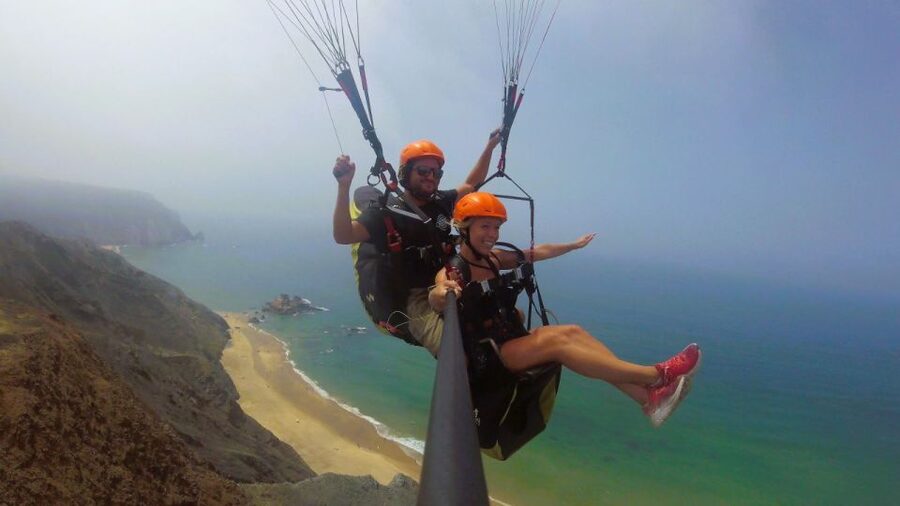Algarve Coast: Paragliding Experience - Fifteen minutes over cliffs, beaches, and ocean