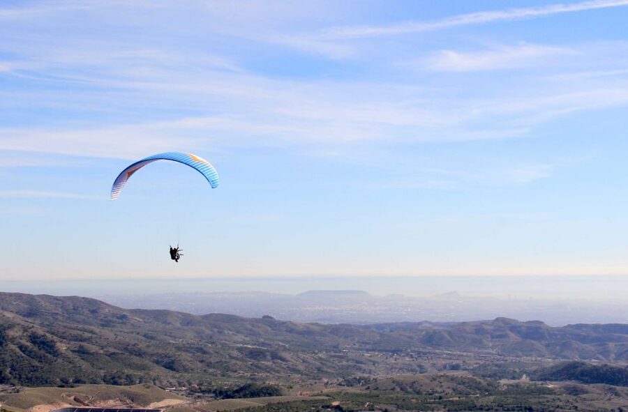 Alicante and Santa Pola: Tandem Paragliding Flight - Who Will Enjoy This Most