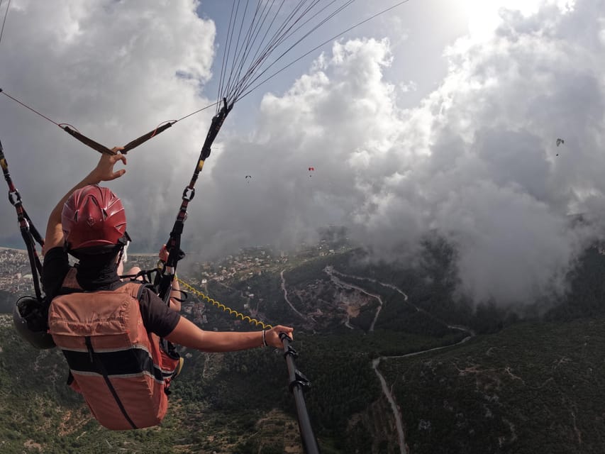 Antalya/Side : Paragliding in Alanya with Optional Transfer - The beach landing and the office afterward