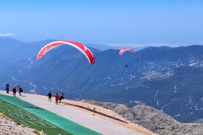 Antalya Tahtalı Summit Tandem Paragliding with Cable Car Transfer - Landing at Tekirova beach