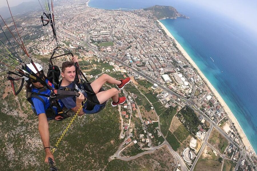 Antalya: Tandem Paragliding Experience with Transfer - Safety, comfort, and who should skip it