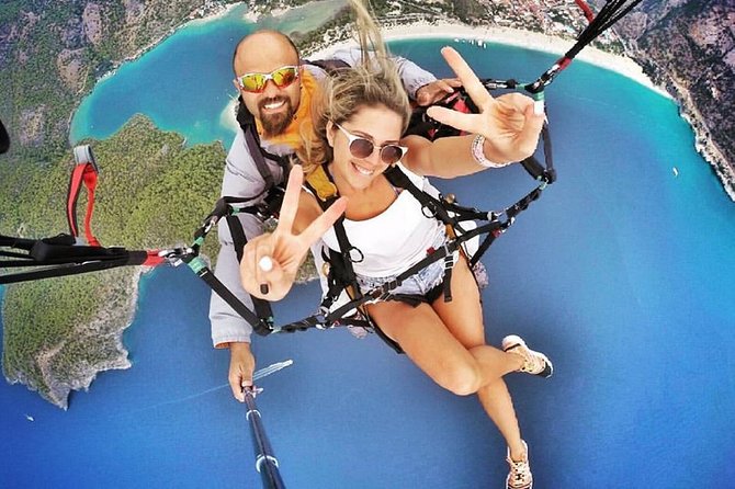 Atmos Paragliding-Oludeniz, Fethiye, Turkey - Meeting at Loud 9 before the mountain ride