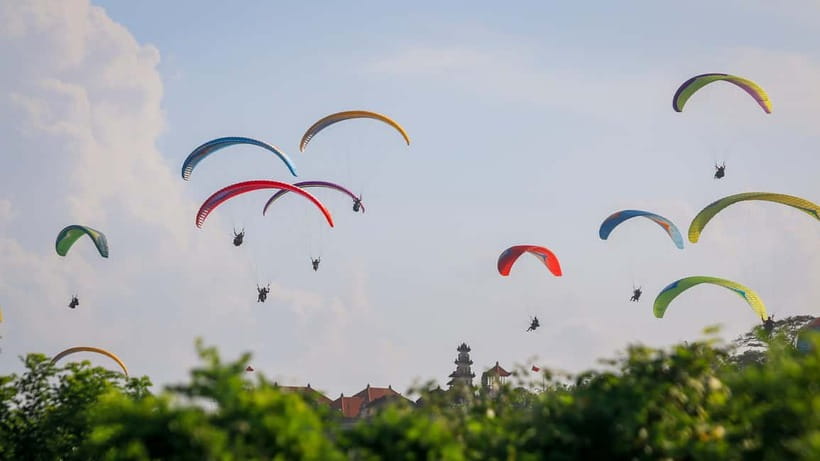 Bali: Nusa Dua Tandem Paragliding with Certified Pilot - Who will enjoy this flight most?