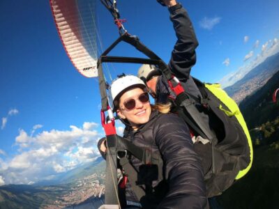 Bello: Paragliding in Medellín