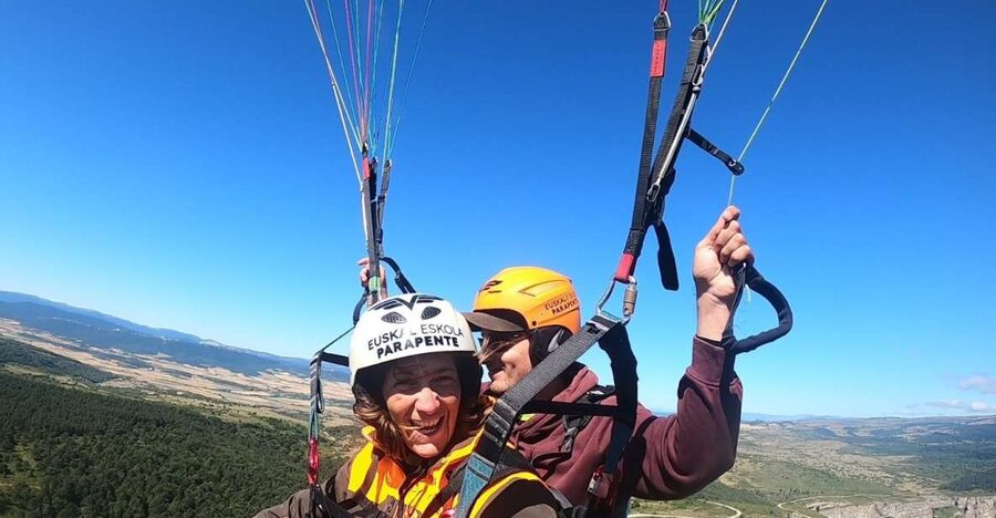 Bilbao: Vuelo en Parapente en la costa de Sopelana y Getxo - What Happens Before You Leave the Ground