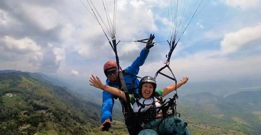 Bogota: Paragliding Flight Ticket in Guatavita - Safety, comfort, and the limits of the experience