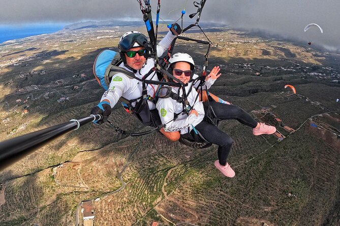 BRONZE tandem paragliding flight in South Tenerife, free pick up - What the Bronze price includes