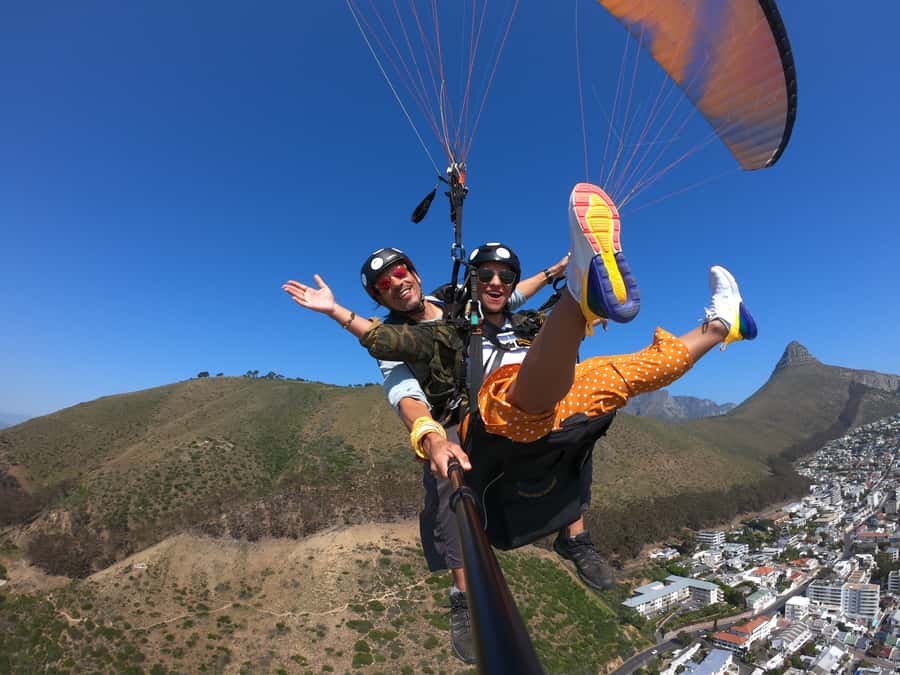 Cape Town: Tandem Paragliding Flight with the Experts - Is the $101 price fair?