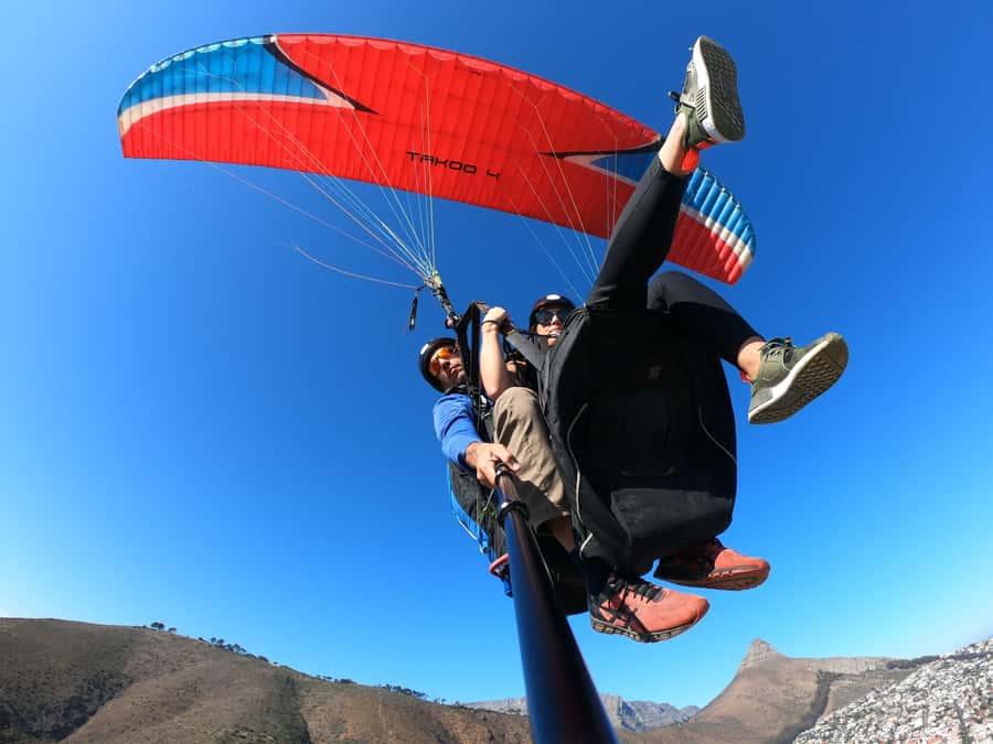 Cape Town: Tandem Paragliding Flight with the Experts - A calm ride with a qualified pilot