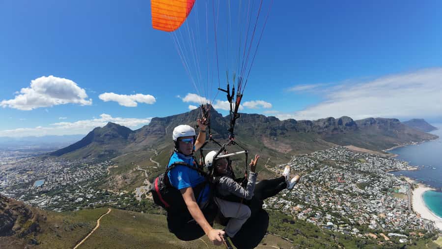 Cape Town: Tandem Paragliding with Instructor - Why paragliding fits Cape Town so well
