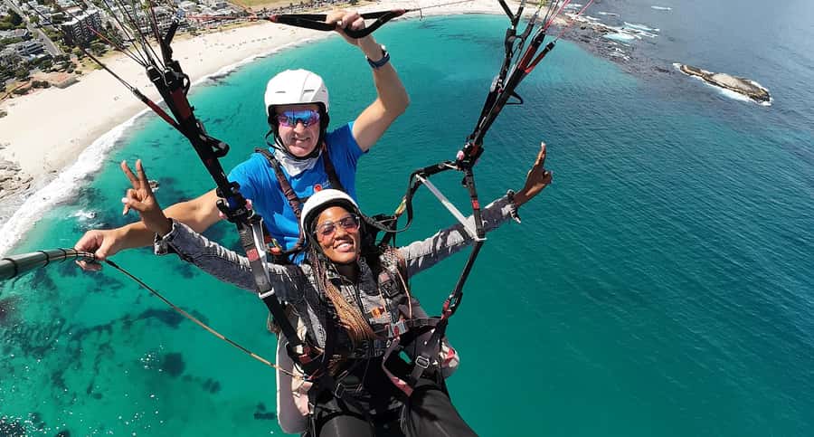 Cape Town: Tandem Paragliding with Instructor - Signal Hill or Lion’s Head, depending on the wind