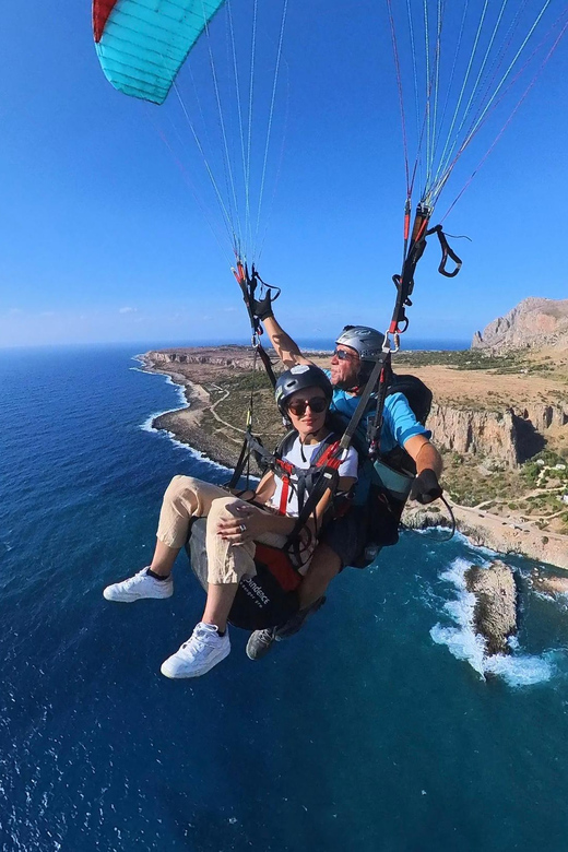 Cefalù: tandem paragliding flight and insta360 video - Key points at a glance