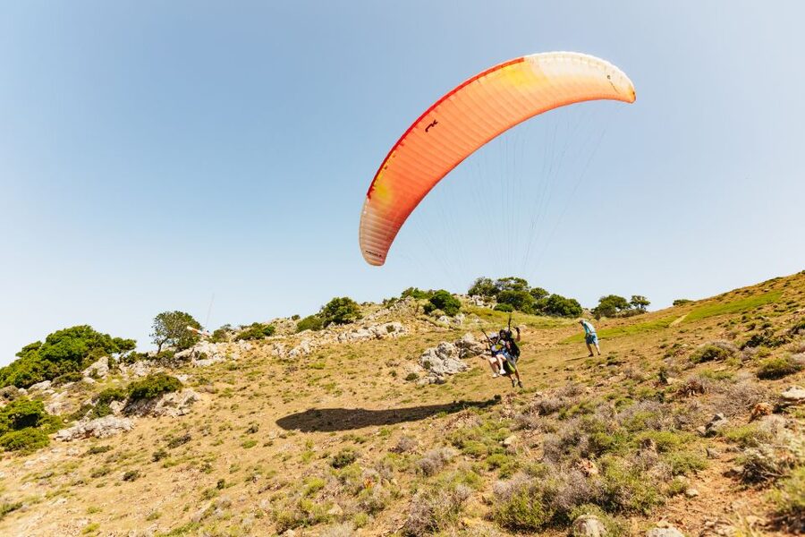Chania: Tandem Paragliding Flight in Crete - From Chania to the mountain takeoff