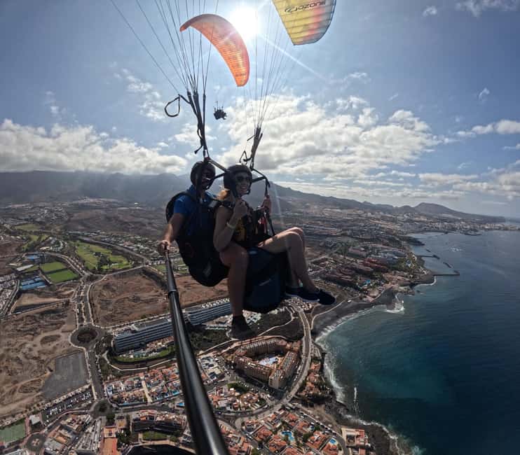 Costa Adeje, Paragliding with pick up service and 5 free photos! - Why beginners often find the flight relaxing