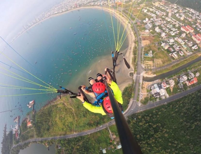 Da Nang: Monkey Mountain Paragliding Experience - What to bring, and what to leave behind