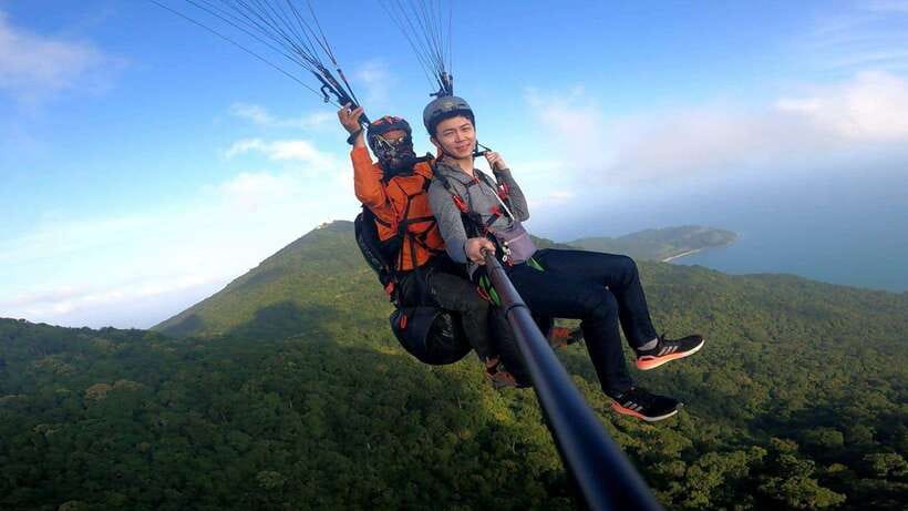 Da Nang: Paragliding with Views of Lady Buddha Statue 2025 - Son Tra Peninsula from 700 meters