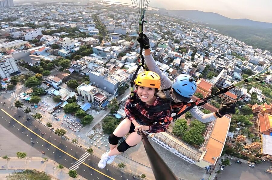 Da Nang Private paragliding experience on Monkey Mountain - Who should book this paragliding experience?