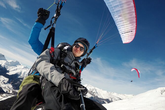DAVOS: Paragliding For 2 Passengers - Together In The Air! (Video&Photos Incl.) - Flying together above Davos