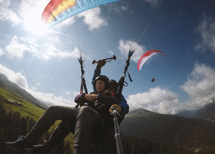 Davos: Tandem Paragliding Flight - The cable car ride gives you time to settle in