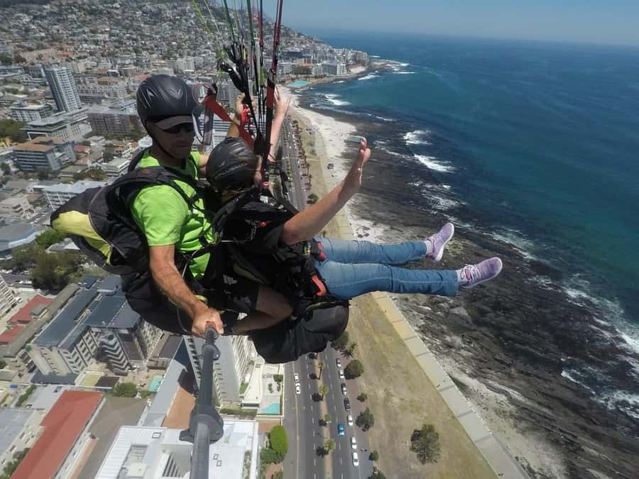 Discover Cape Town Tandem Paragliding - Preparing for the Signal Hill flight