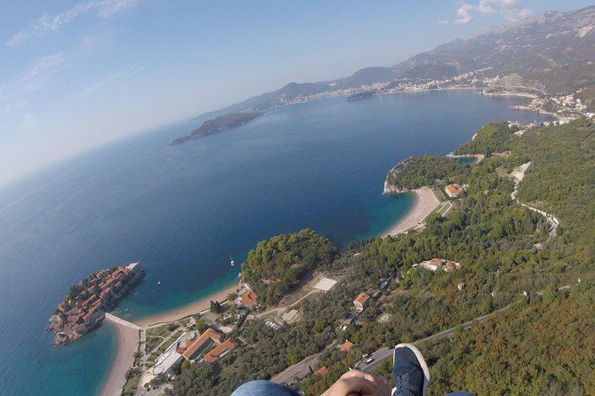 Exclusive Paragliding Montenegro - A private experience with a personal pace