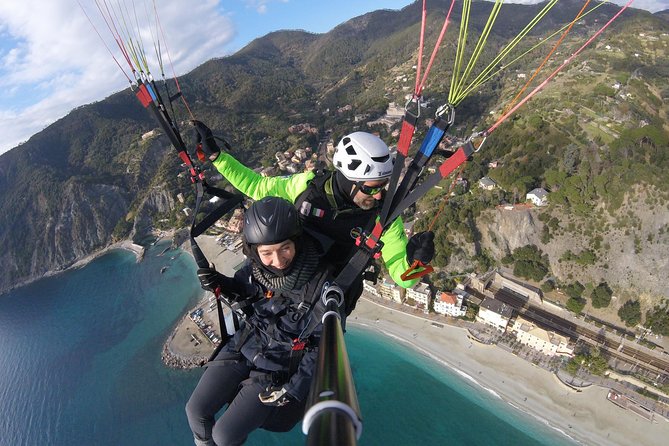 Experience Excitement With Paramator or paragliding. - Key points to know before you book