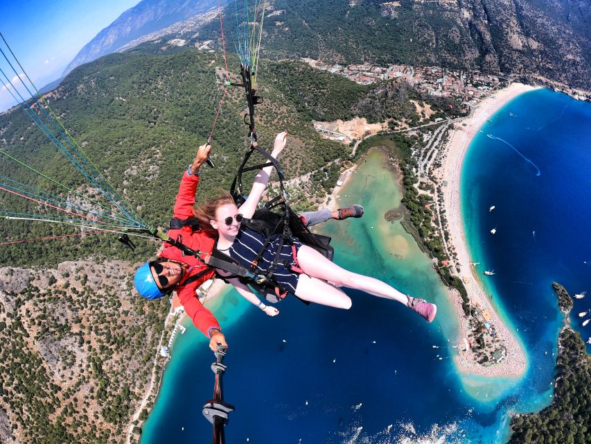 Fethiye: Babadag Tandem Paragliding Flight over Oludeniz - The 25-minute ride up the mountain