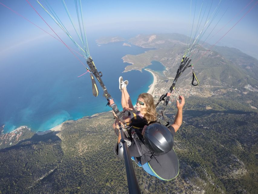 Fethiye: Tandem Paragliding Experience w/Hotel Pickup - What the pilots add to the experience