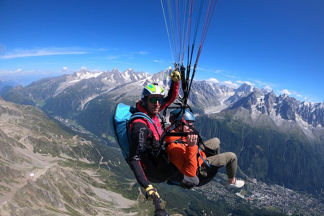 Fly in Paragliding! Paragliding experience over Chamonix! - The price: fair for a special Alpine experience, but not all-inclusive