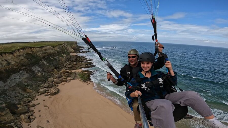 From Lisbon: Paragliding Pack (Flight+Video+Transportation) - FAQ