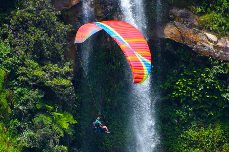 From Medellín: Paragliding and Rafting Combo Tour - What makes the experience worth remembering