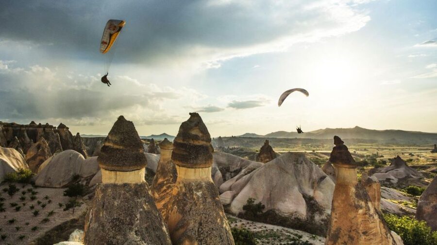 From Urgüp/Göreme: Cappadocia Tandem Paragliding & Transfer - Why Cappadocia Works So Well for Paragliding