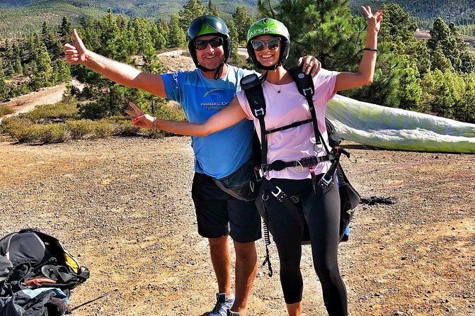 GOLD paragliding flight including videos/photos, t-shirt and a bottle of Cava - Is Airsports Tenerife Gold worth booking?