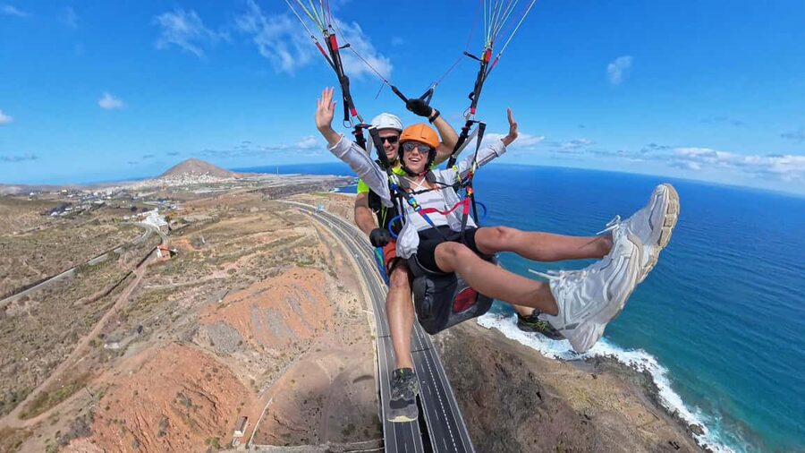 Gran Canaria: Paragliding Flight with Tapas & Pickup - The tapas platter is part of the value