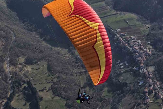 Half day private paragliding experience - ADVENTURE FLIGHT - The archaeological walk adds something special