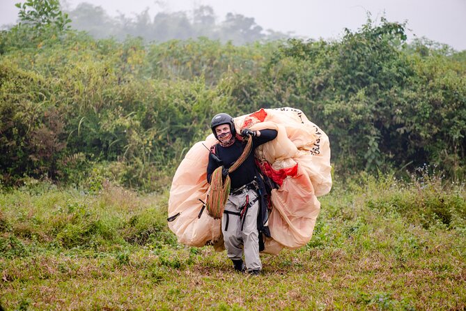 Hanoi Paragliding COMBO: Tandem paraglide + course (full-day) - Who should book this $77 day?