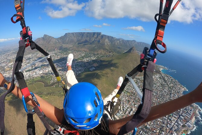 Hi5 Tandem Paragliding Cape Town - The pilots make the difference at takeoff